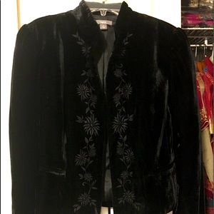 Black Velvet Jacket with embroidery Apt9